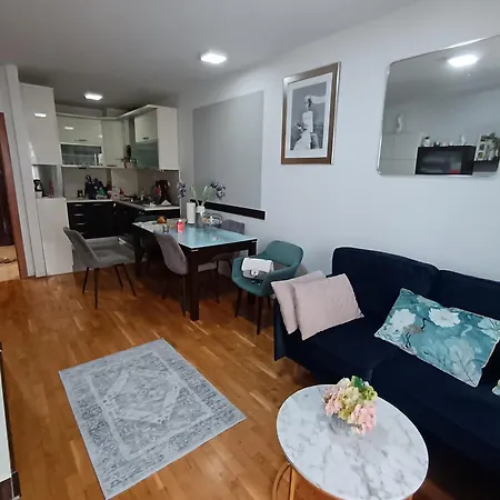 アパート Diana Znjan スプリト