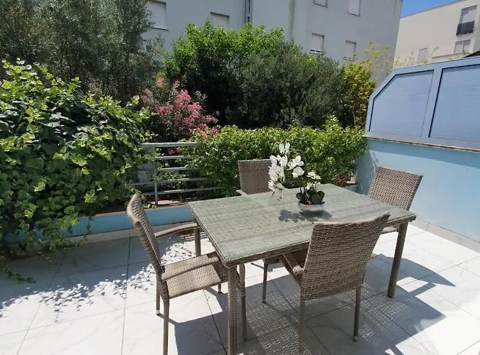 Apartamento Diana Znjan Split