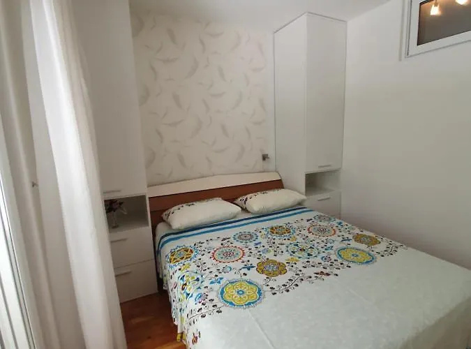 公寓 Diana Znjan *